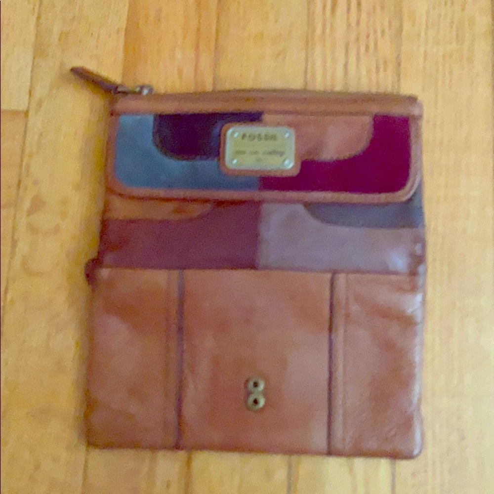 Fossil wallet